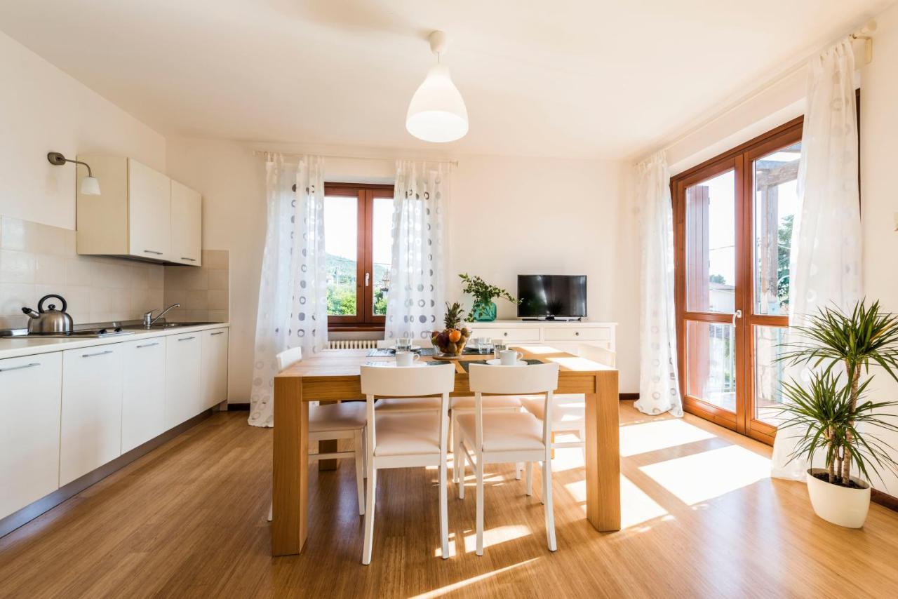 Appartamenti Meridiana Torri Del Benaco Extérieur photo